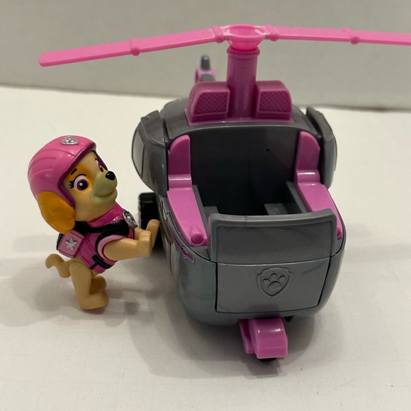Spin Master Paw Patrol Skye Helicopter Vehicle and Dog Figurine Nickelodeon - Picture 4 of 4